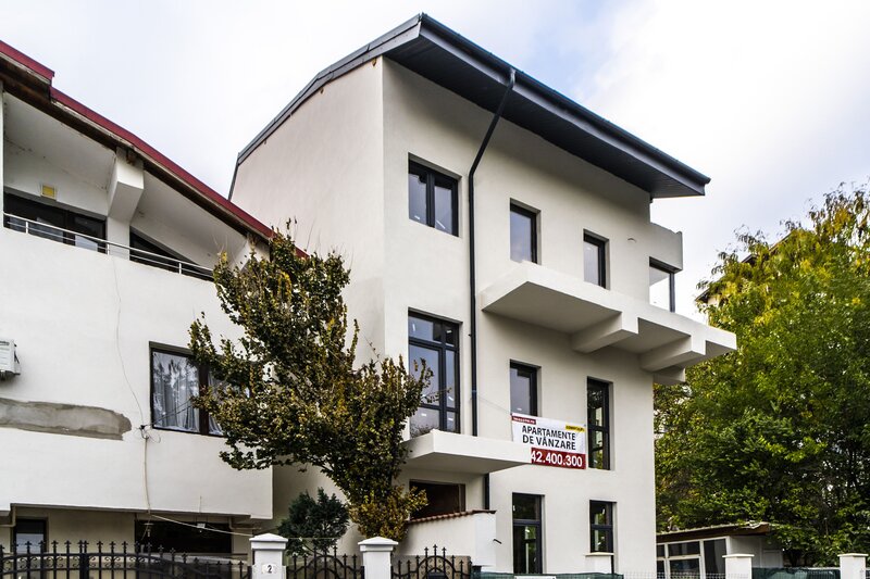Doua camere, apartament bloc nou, finisat la cheie, centrala termica individuala