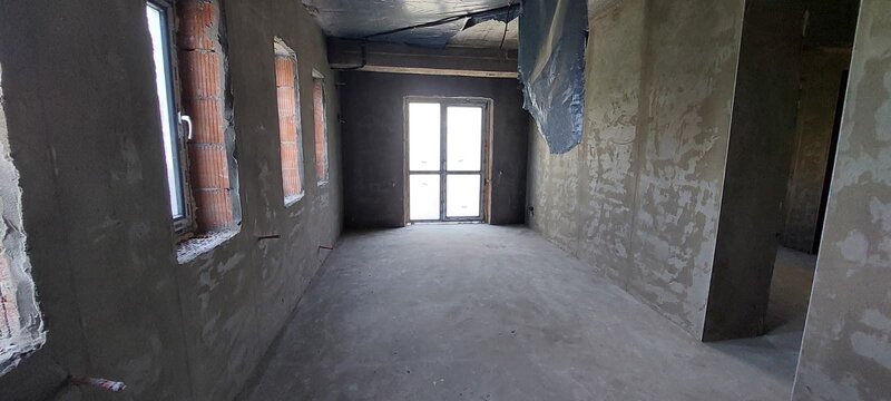 Doua camere, apartament bloc nou, finisat la cheie, centrala termica individuala